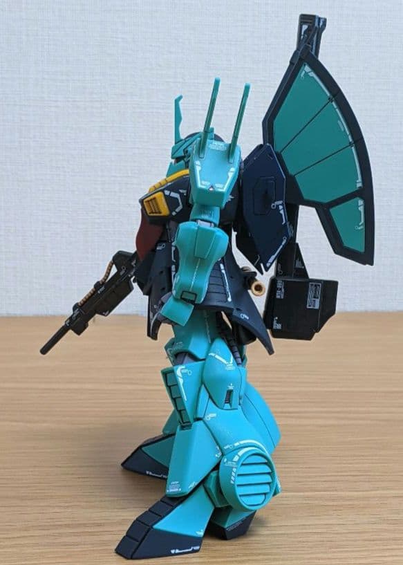 「人は同じ過ちを繰り返す。まったく…」ガンプラ完成品　1/144　HG　ディジェ