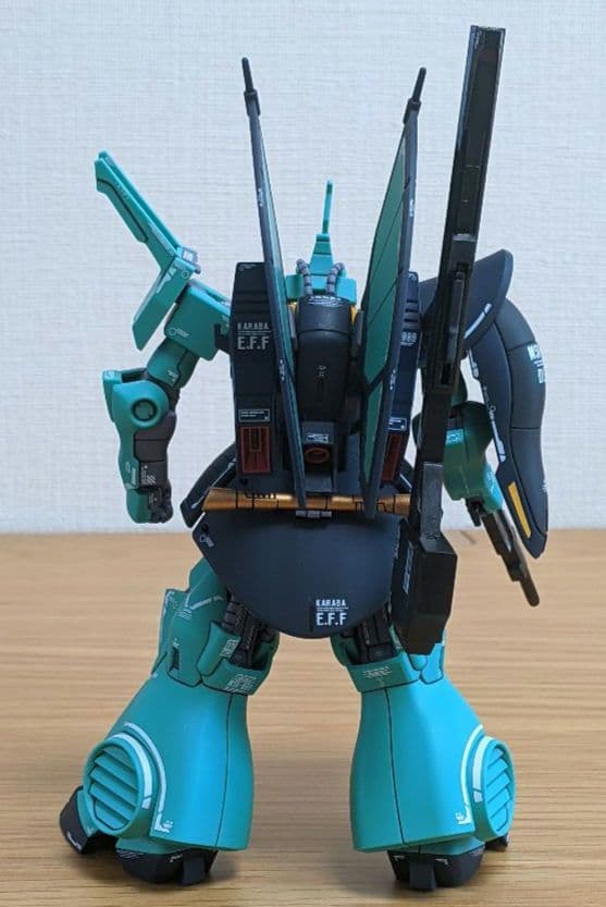 「人は同じ過ちを繰り返す。まったく…」ガンプラ完成品　1/144　HG　ディジェ
