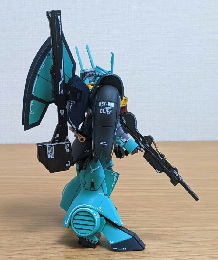 「人は同じ過ちを繰り返す。まったく…」ガンプラ完成品　1/144　HG　ディジェ