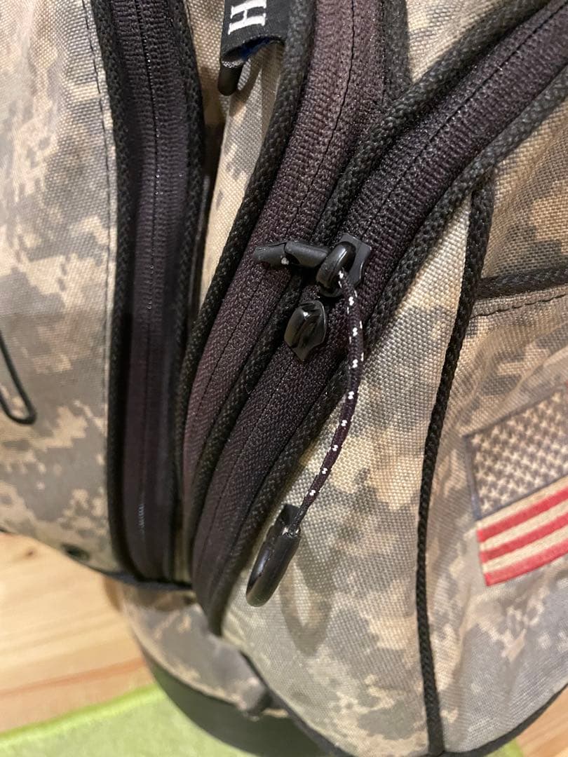 R*E様 アメリカ限定　PING HOOFERデジタルカモ柄　レアキャディバッグ