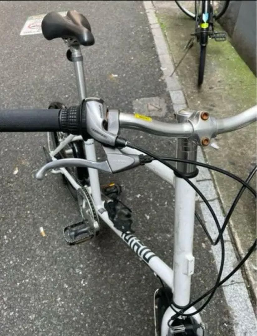 ［茨城手渡し］ジャイアントgiant ten ミニベロ　自転車　ホワイト希少品