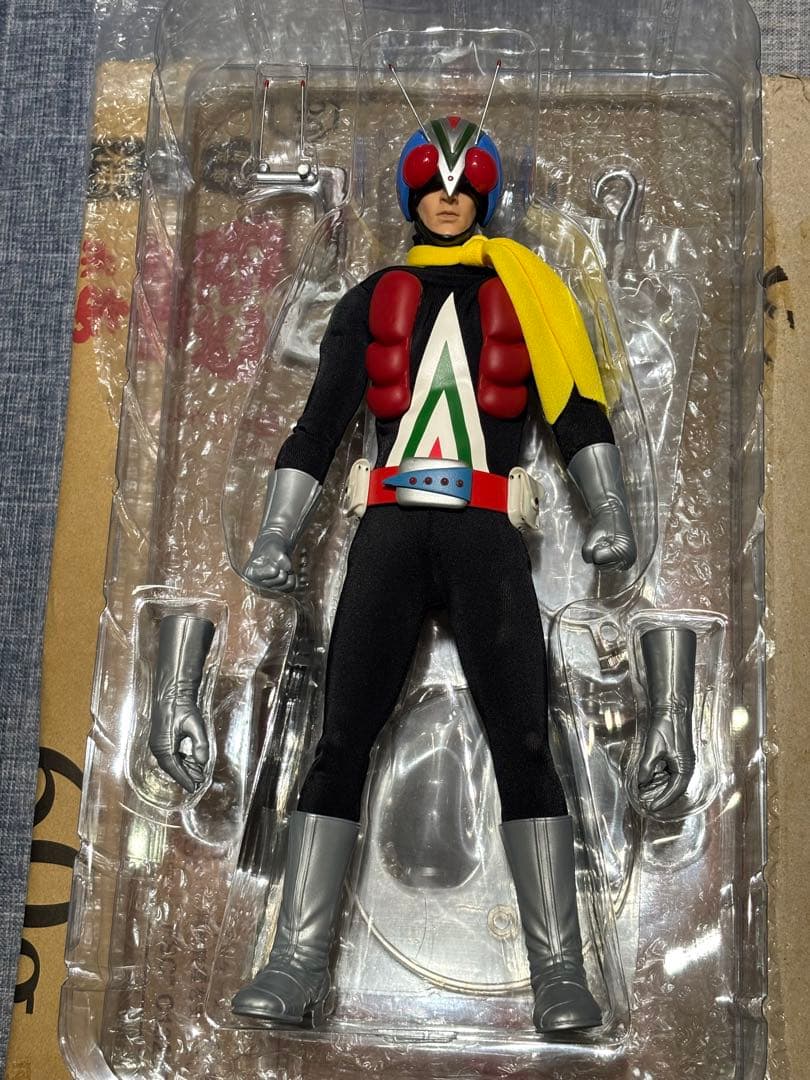 メディコム・トイ 仮面ライダーストロンガー 、アマゾン、ライダーマン3点セット