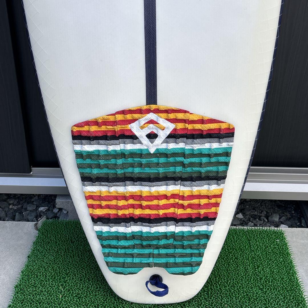 美品 HYFI JS MONSTA BOX 5’8 ショートボード EPS