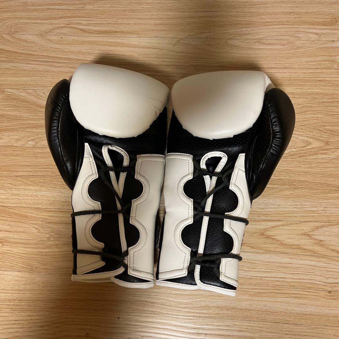 ボクシンググローブ　adidas アディダス16oz