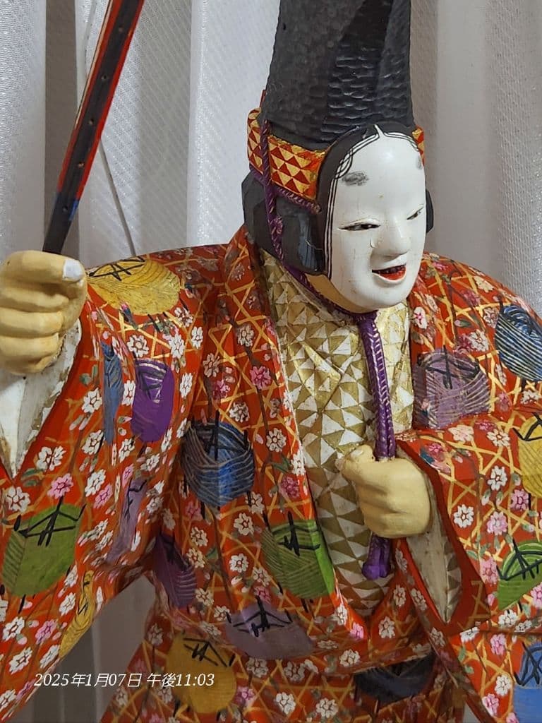 一刀彫 泉鶴寿斎 作 在銘 木彫極彩色能人形