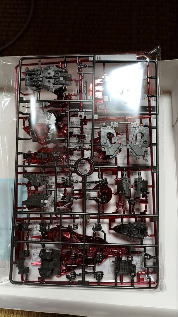 RG 1/144 沙扎比　赤メタリック色