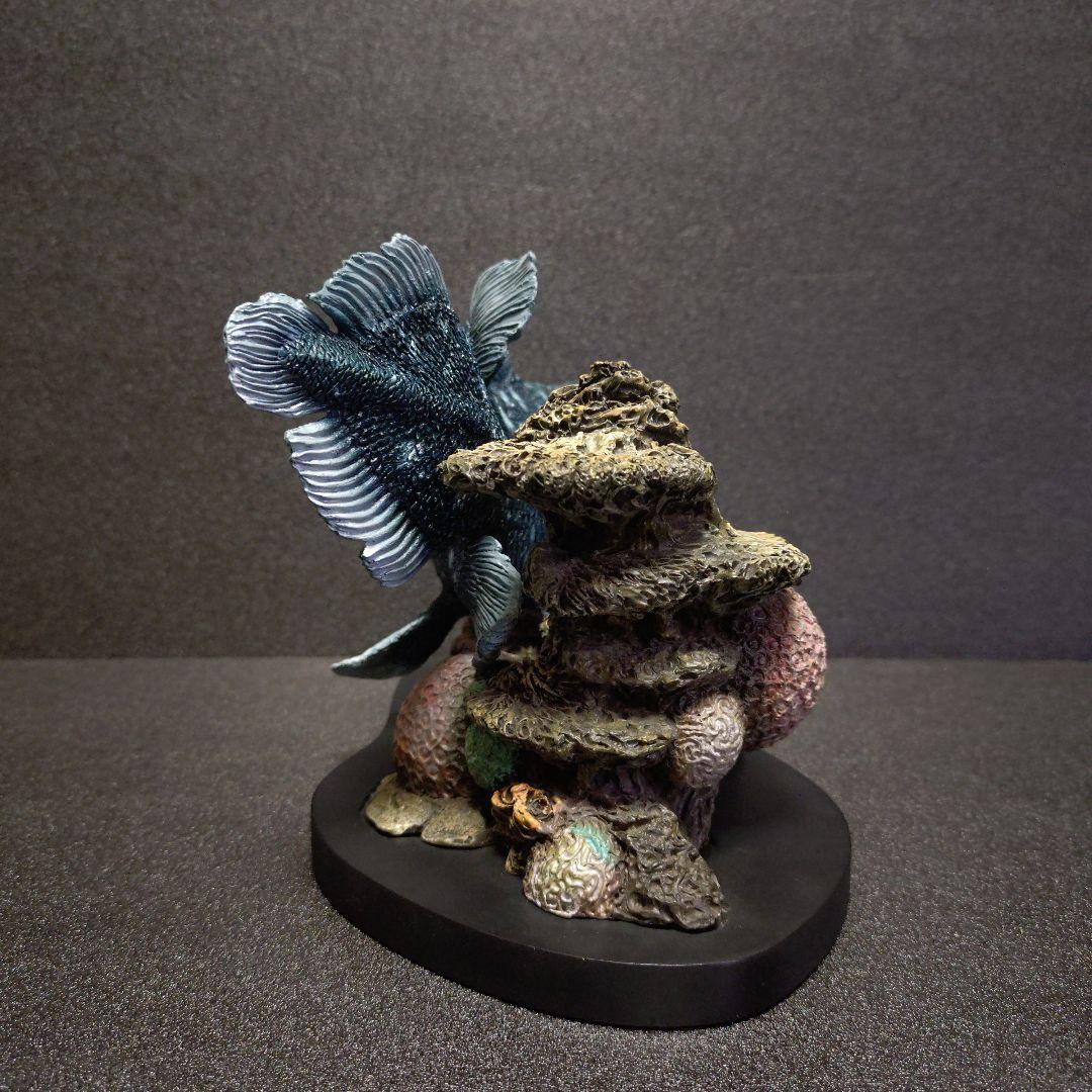 シーラカンス　スタチュー スターエーストイズ