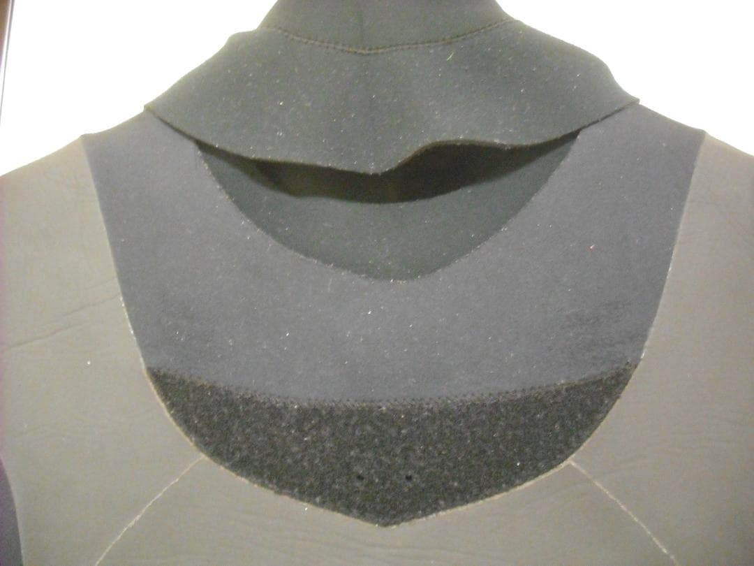 【程度抜群・浸水わずか】DELPH　セミドライウエットスーツ　M～ML相当