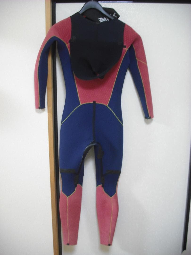 【程度抜群・浸水わずか】DELPH　セミドライウエットスーツ　M～ML相当