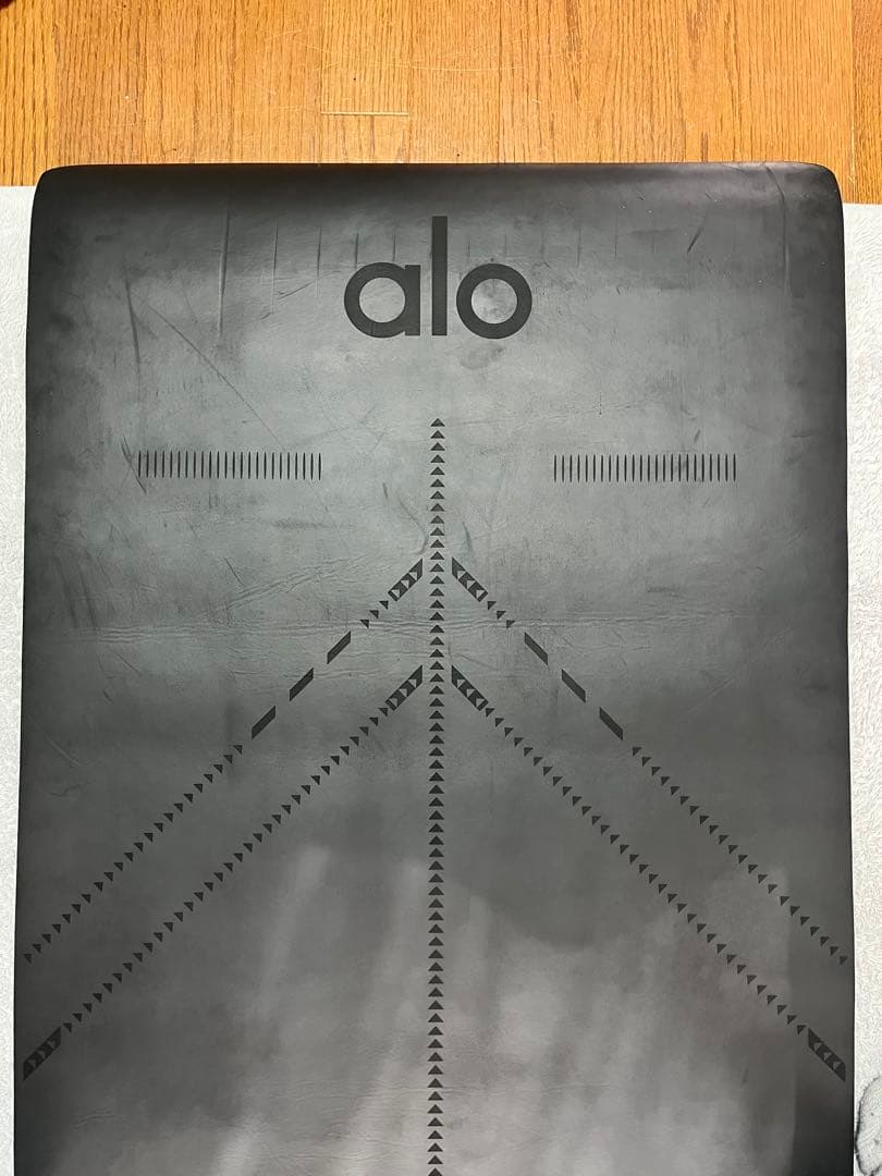 ヨガ・ピラティス Alo Yoga/ Chakra Warrior Mat