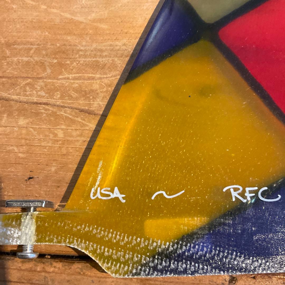 レインボーフィン ピボット　ステンドグラスフィン9.5 ロングボード用フィン