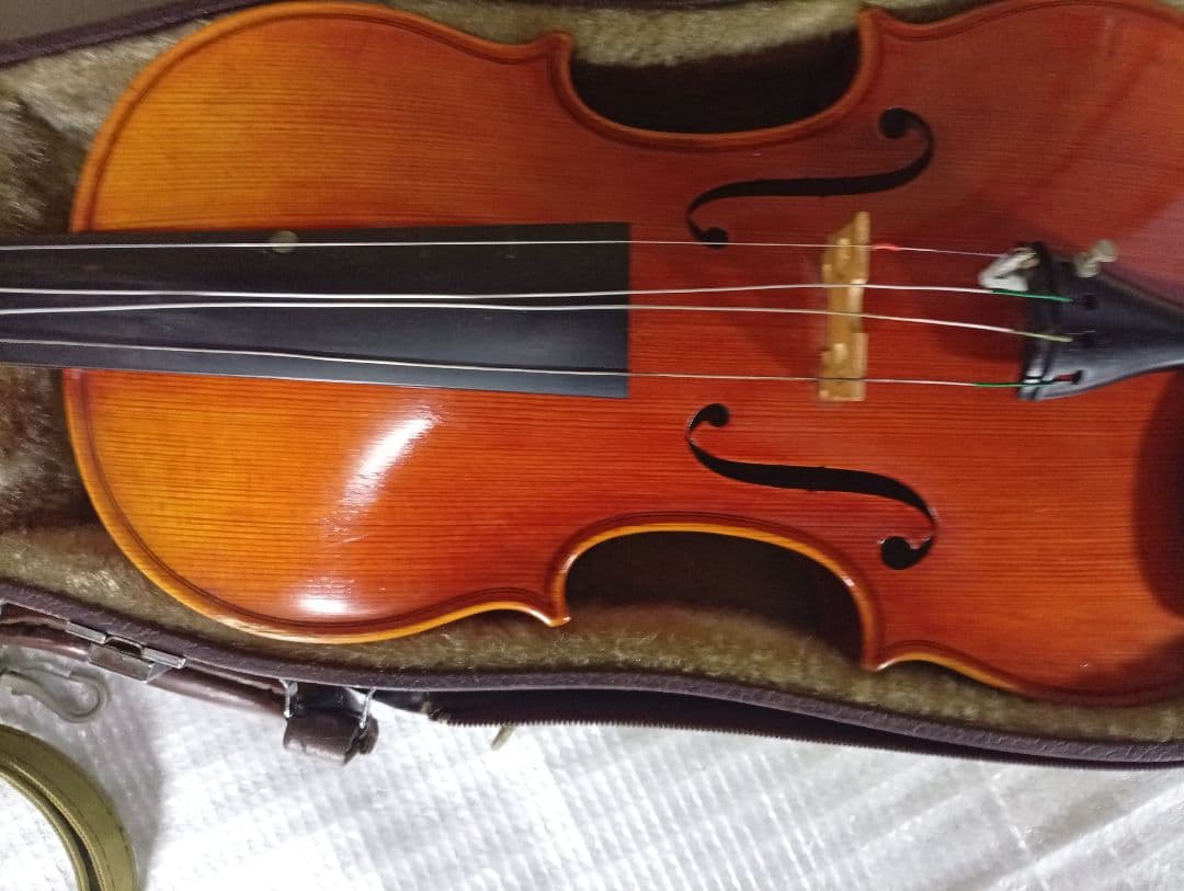SUZUKI バイオリン No.580 4/4 弓付、ケースあり　上級モデル