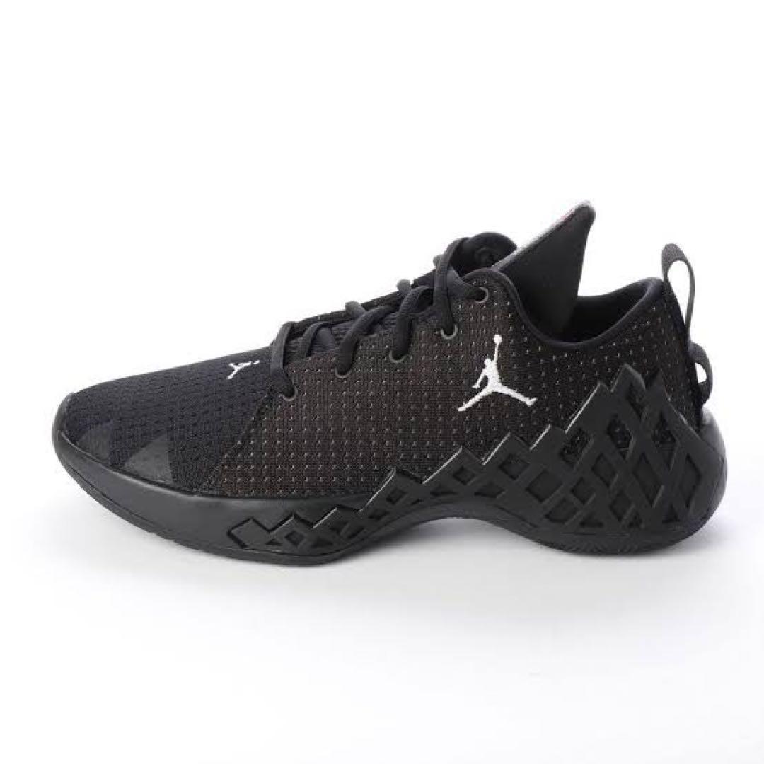 NIKE Jordan ジャンプマン ダイヤモンド ミッドバスケットシューズ