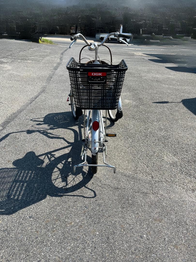 【特価】安定設計！ブリヂストン製 三輪自転車 minna 低速専用 シルバー