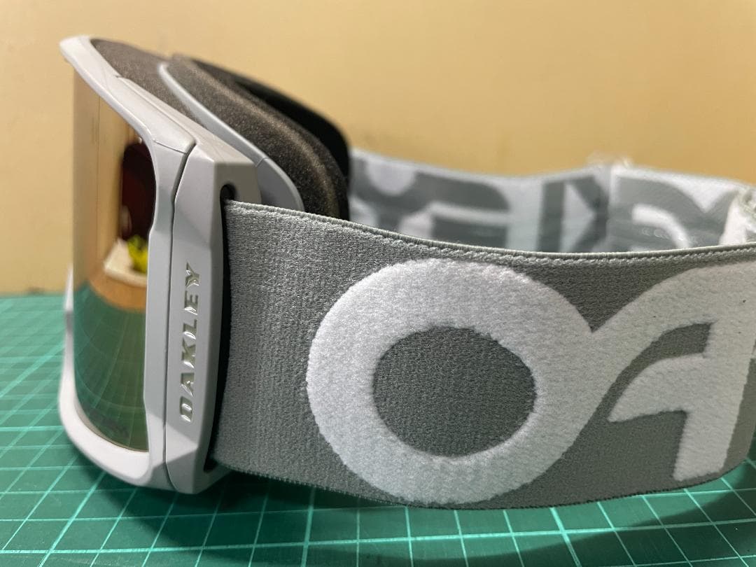 j*n様 ＊OAKLEY LINE MINER L MatteGrey/Rose