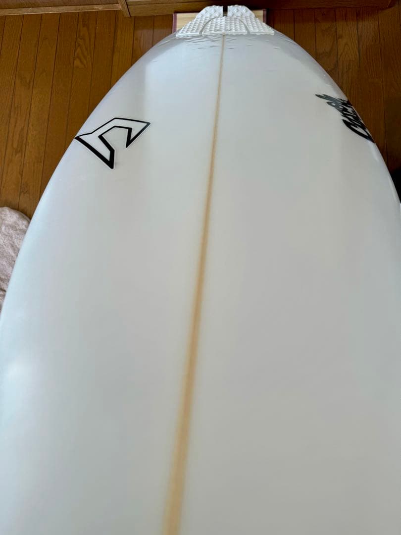 ジャスティスサーフボード Stamp. キャロルシェイプ