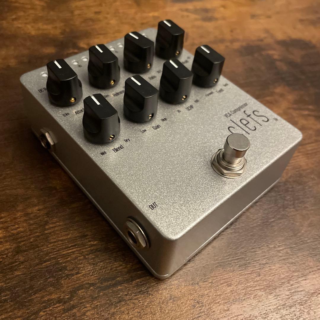 ベース clefs VCA Compressor