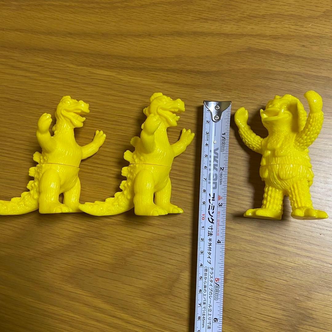 Killer J ミニサルモン ミニメヅラ 黄色成型　未塗装ソフビ 5427