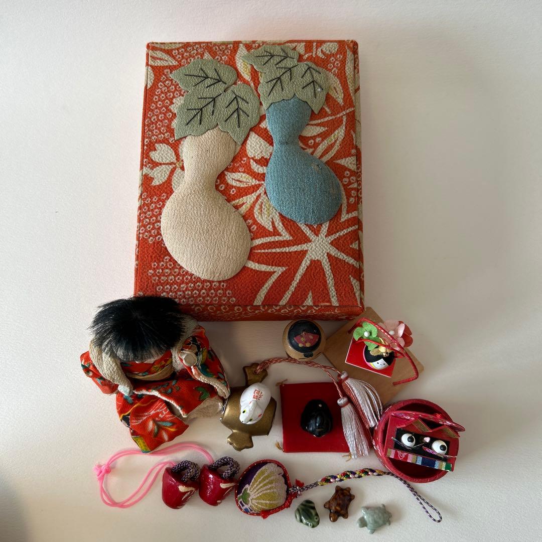 郷土玩具　昭和レトロ　豆市松人形　市松人形　押し絵　押し絵箱　ミニこけし　豆雛