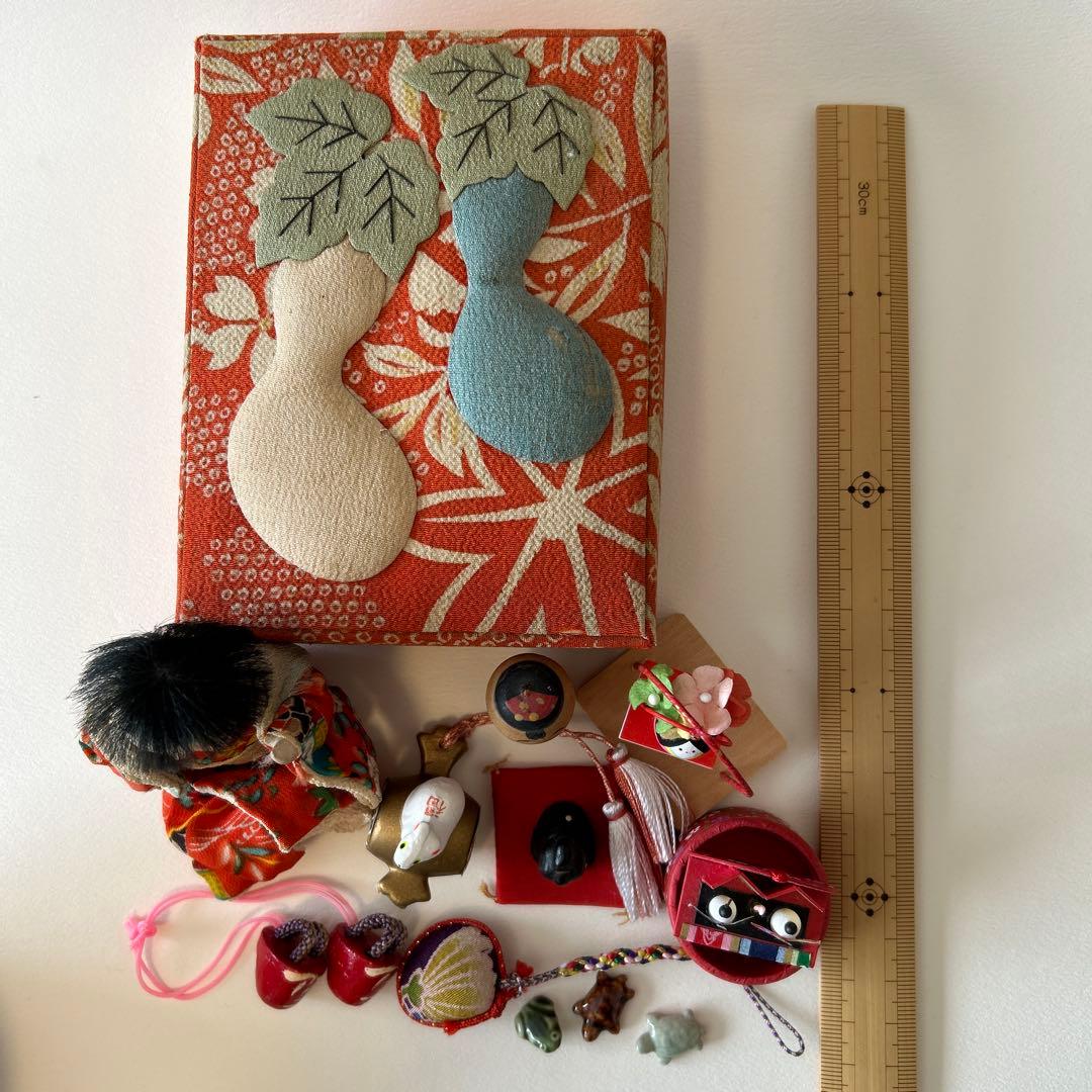 郷土玩具　昭和レトロ　豆市松人形　市松人形　押し絵　押し絵箱　ミニこけし　豆雛