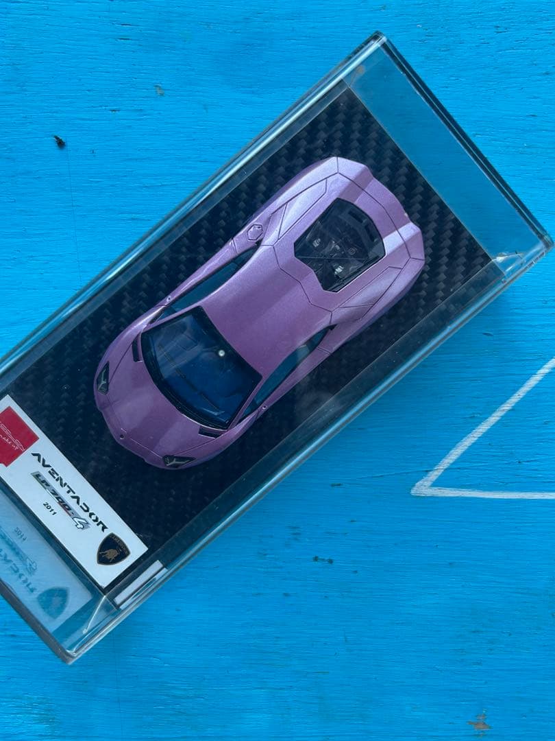 ランボルギーニ アヴェンタドール ミニカー 1/43