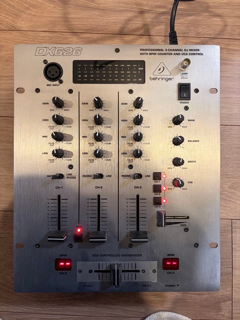週末限定価格 Behringer DX626 DJミキサー