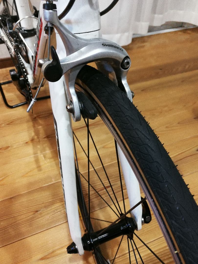 khodaaBloom コーダーブルーム STRAUSS24 ロードバイク 白