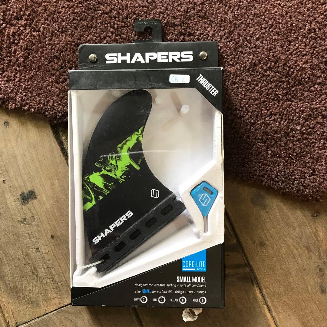 SHAPERS THRUSTER サーフボードフィン 小型モデル定価¥13200