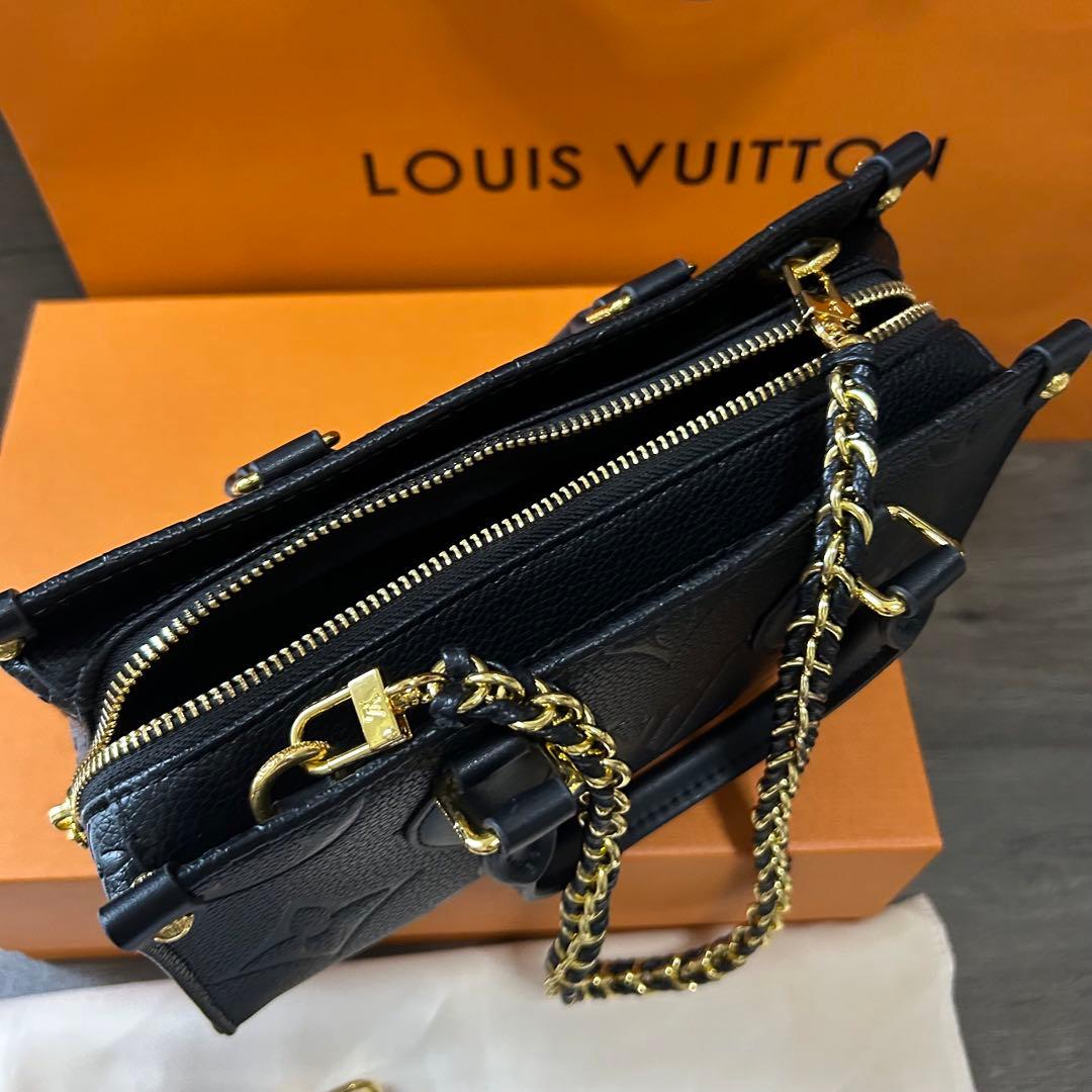 年末年始価格【実写画像】 ブラック ミニハンドバッグ