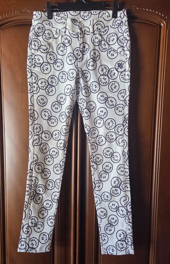 美品パーリーゲイツ パンツ サイズ1