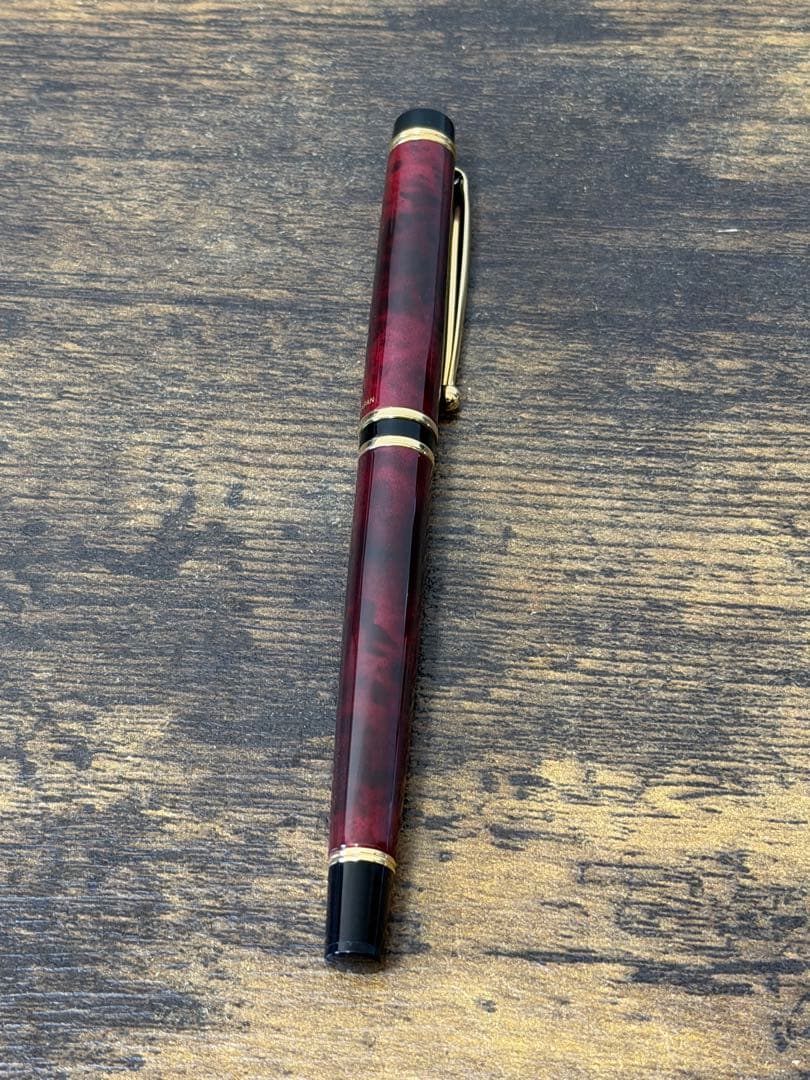 新品未使用　2008年製　初期型　グランセ　ルビーレッド　マーブル　万年筆 FM