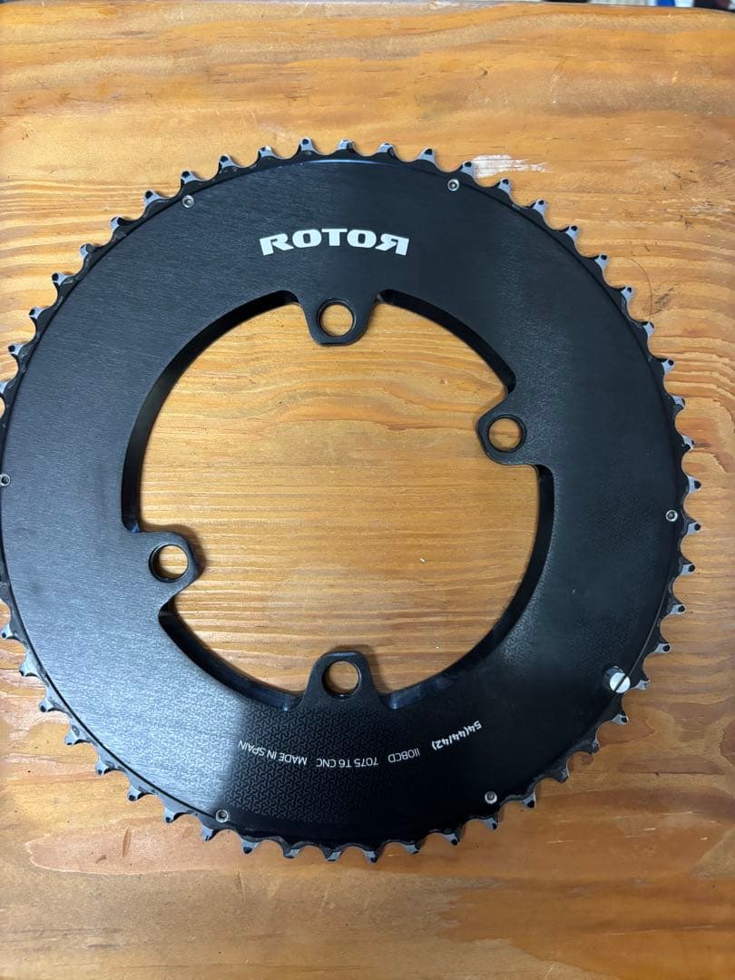 ROTOR ローター ROUND RING AERO BCD110x4 54T
