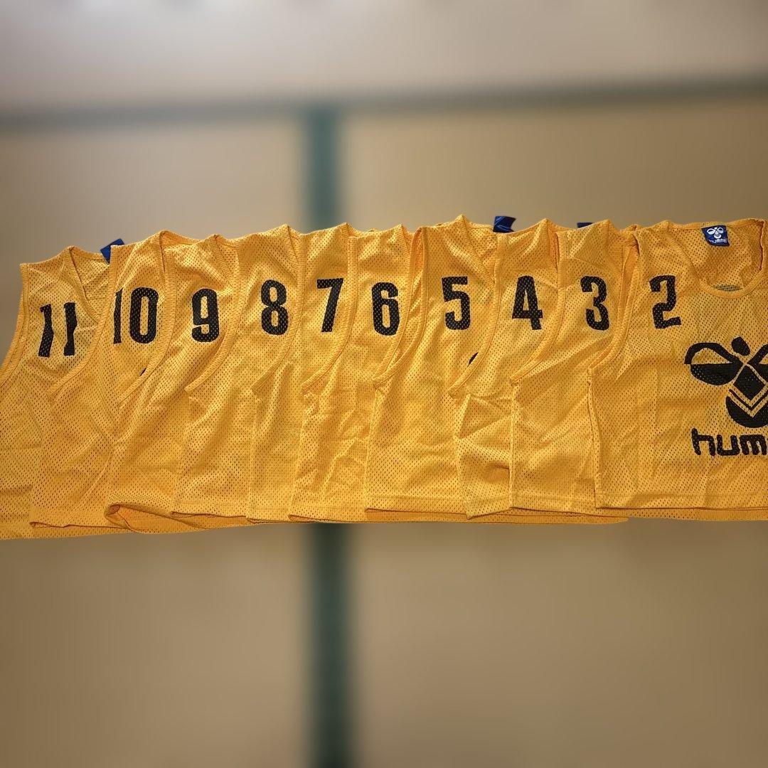 hummel 厚手メッシュイエロー サッカー ビブス ジュニア用