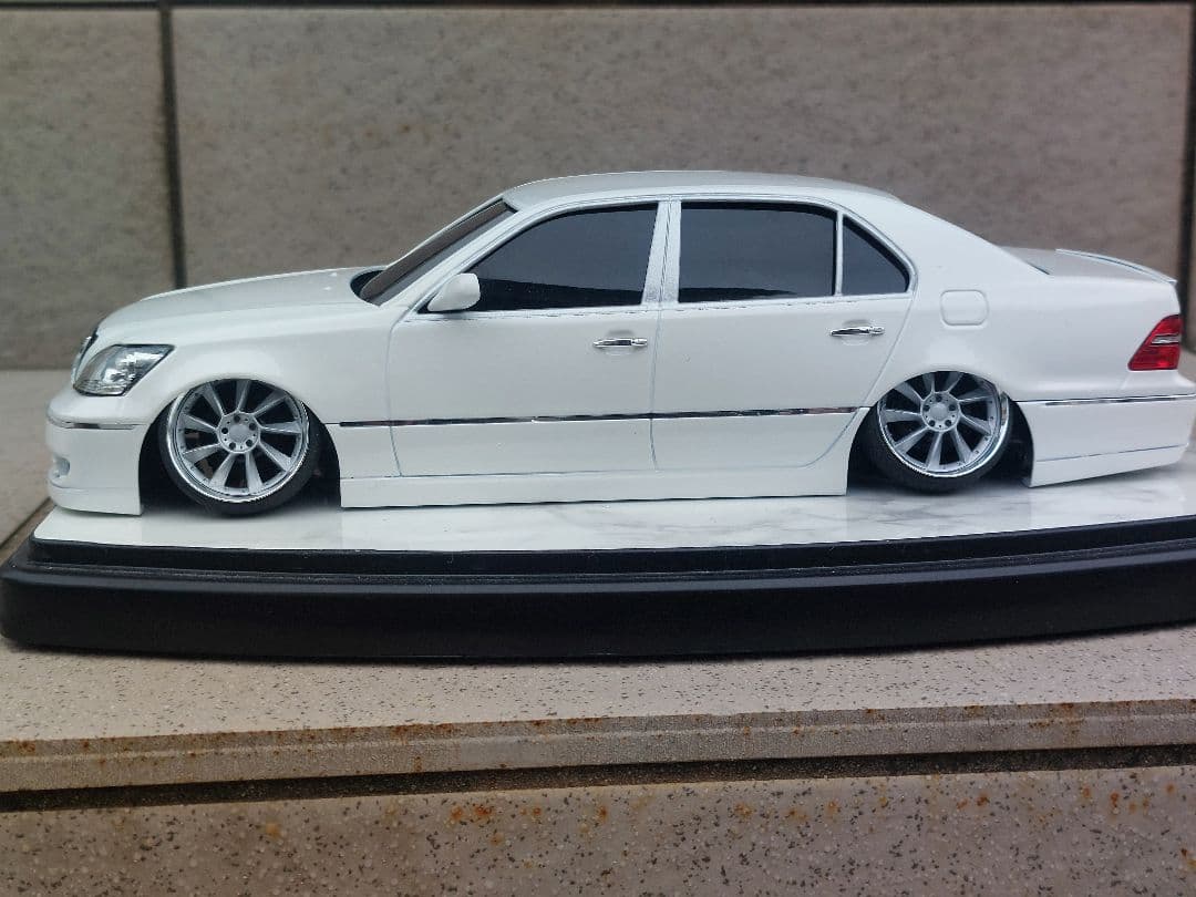 30セルシオ　プラモ　アオシマ　シャコタン