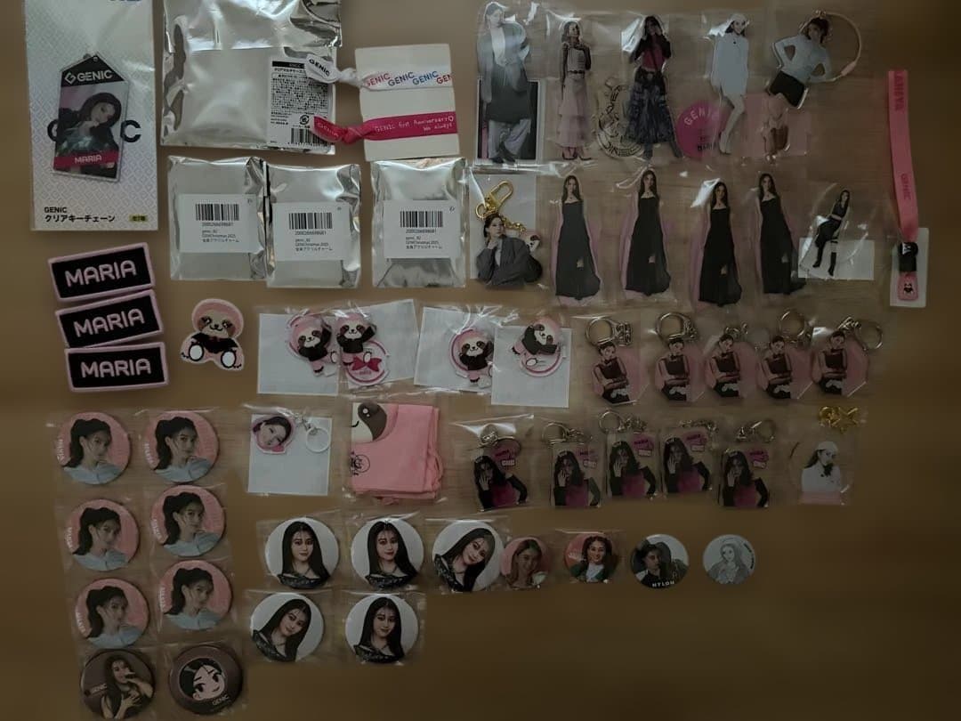 GENIC 金谷鞠杏 アクリルスタンド など まとめ売り