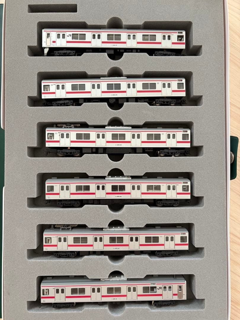 KATO 10-284 205系 京葉緑色(ドア小窓車)