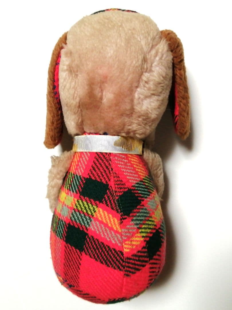 【昭和レトロ】吉徳　犬のぬいぐるみ 赤と黒のチェック柄　約25cm