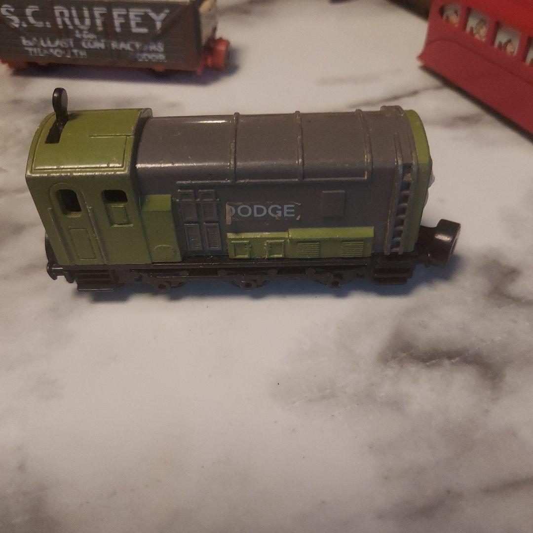 トーマス　バーディー