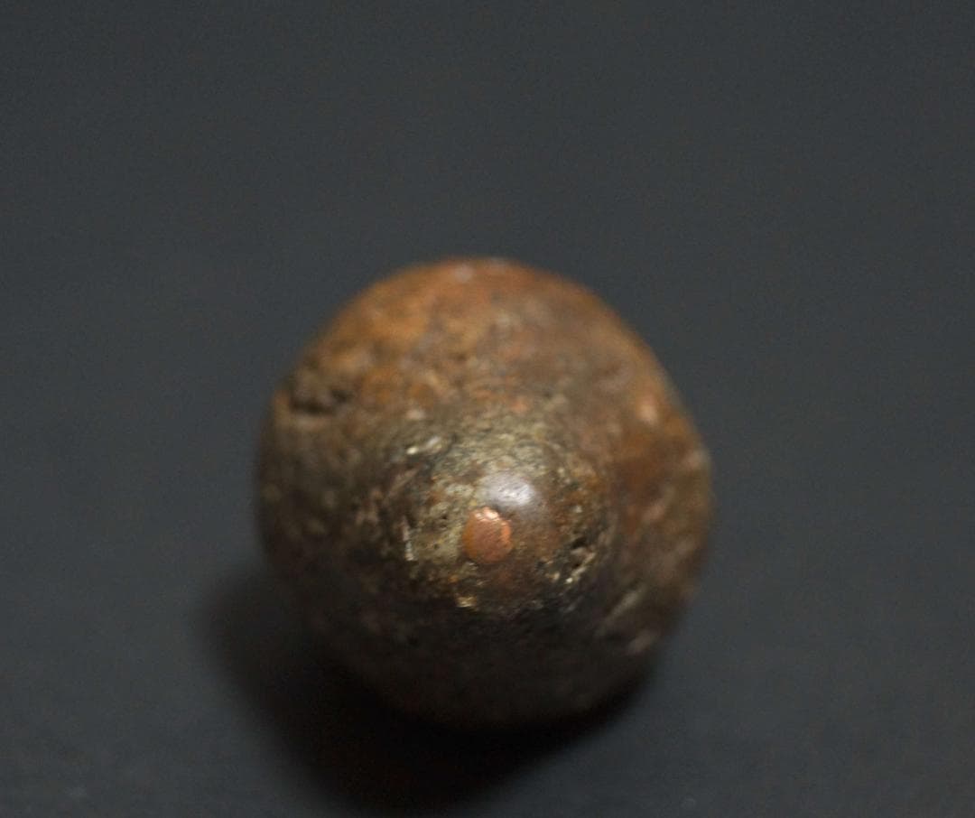 オールドチベット ツァツァ(薬擦擦/須弥山)秘薬 護符大玉根付緒締玉提げ物装飾品