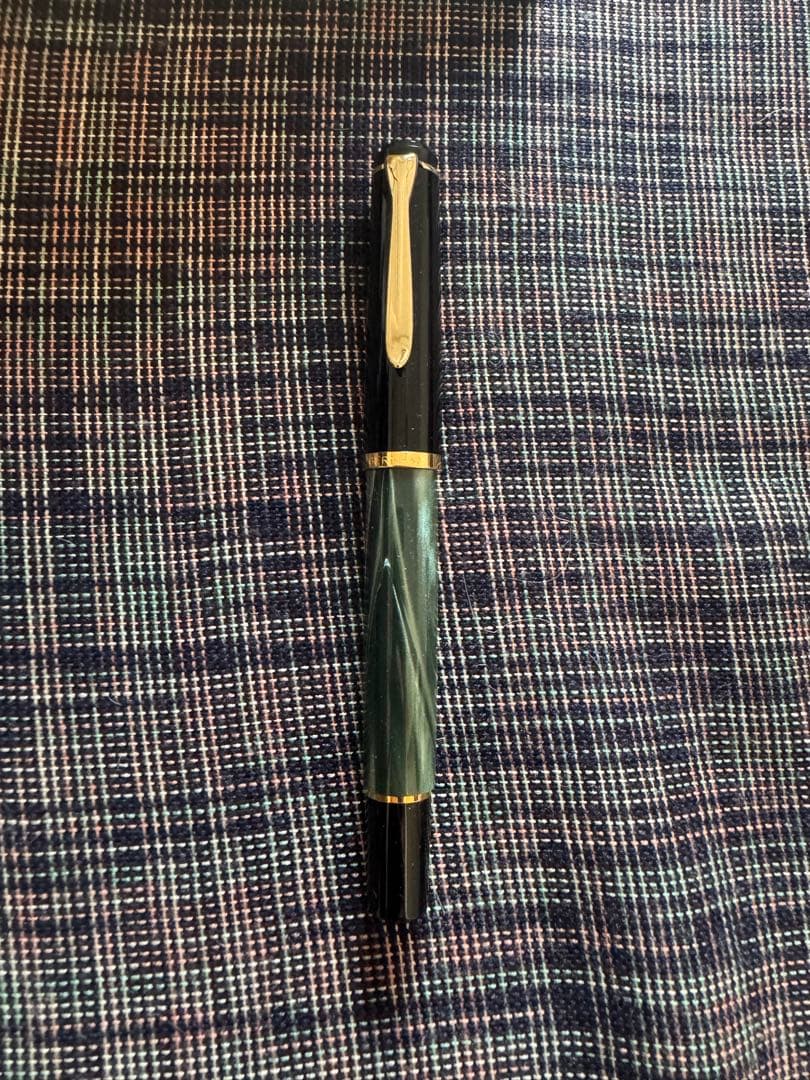 ペリカン 万年筆クラシックM200 F マーブルグリーン &インク（ブラック）