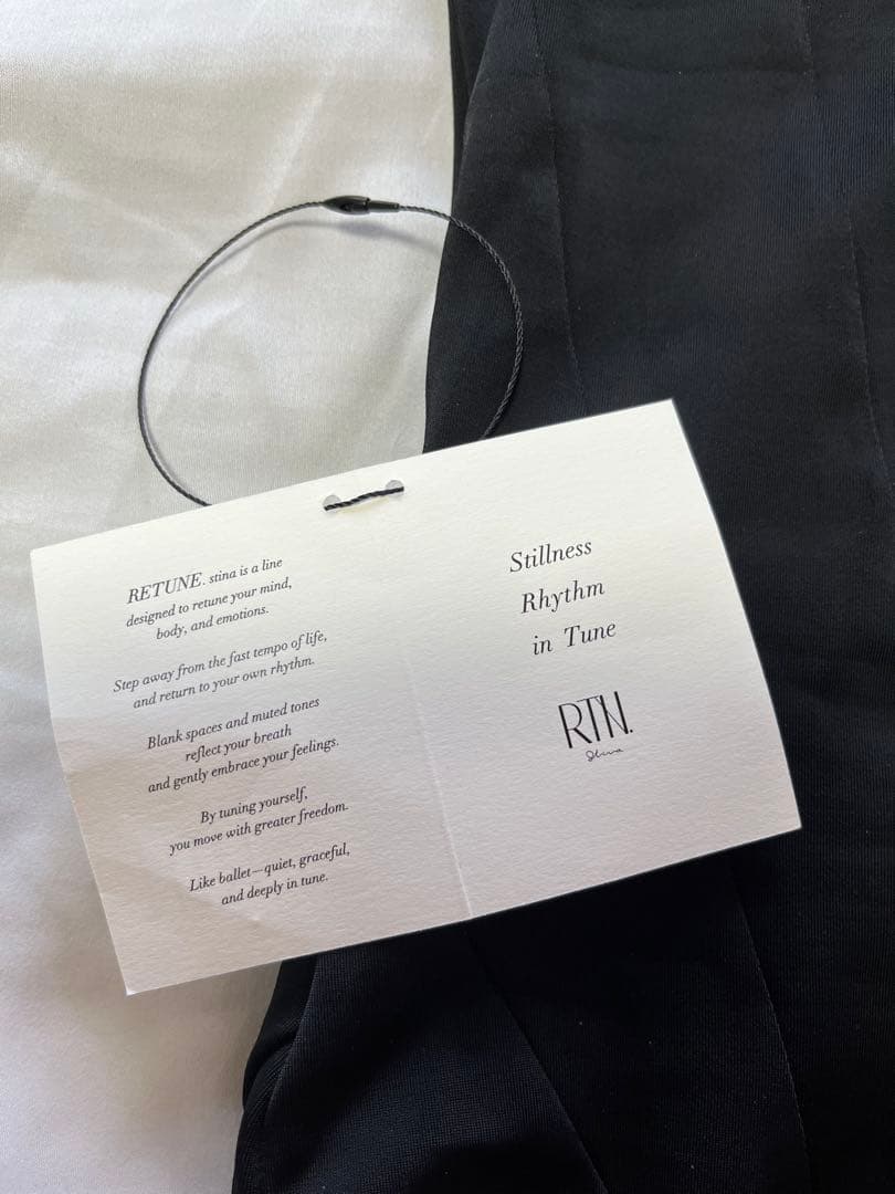 新品 【stina retune 】大人レオタード