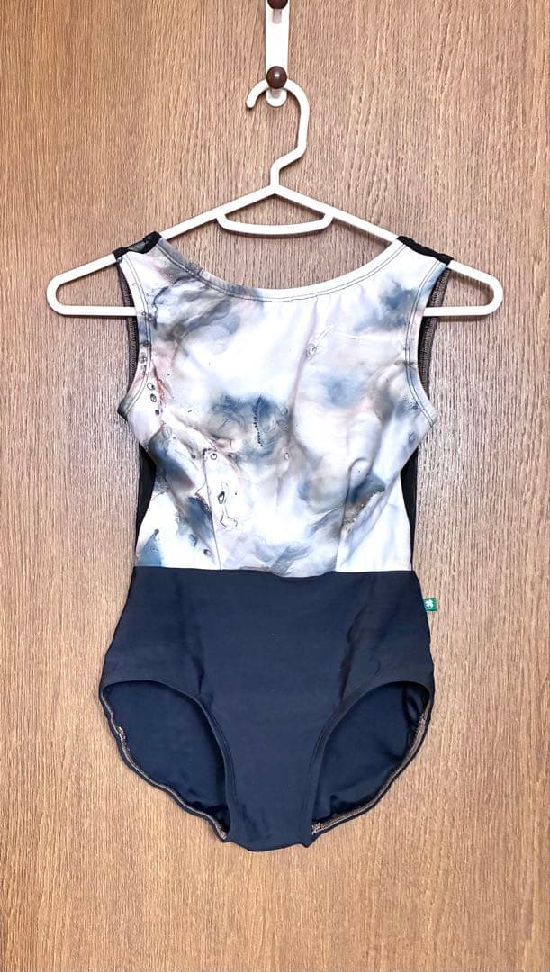 Luckyleo レオタード　Sサイズ