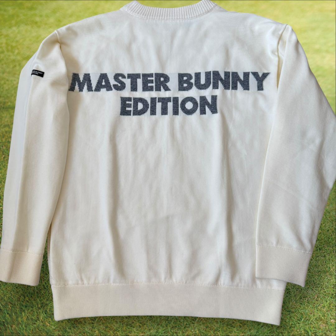 現行モデル　防寒　蓄熱　裏地付　マスターバニー　ニット　M〜L相当　白　セーター