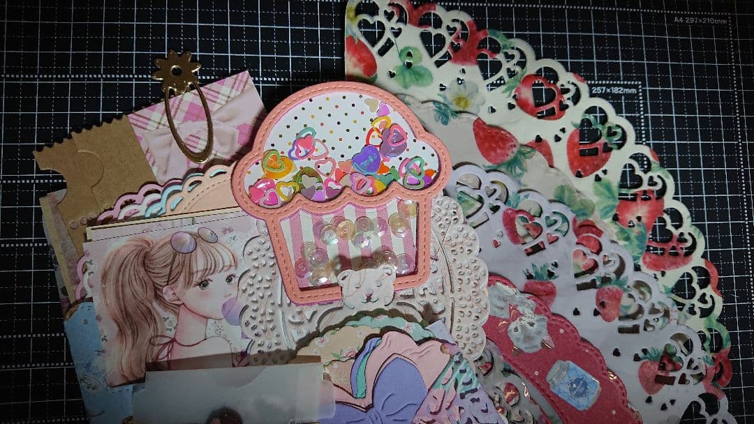 紙もの⑫ ポケットおすそ分け♪♪ カップケーキ型シェイカー クリップ まとめ売り