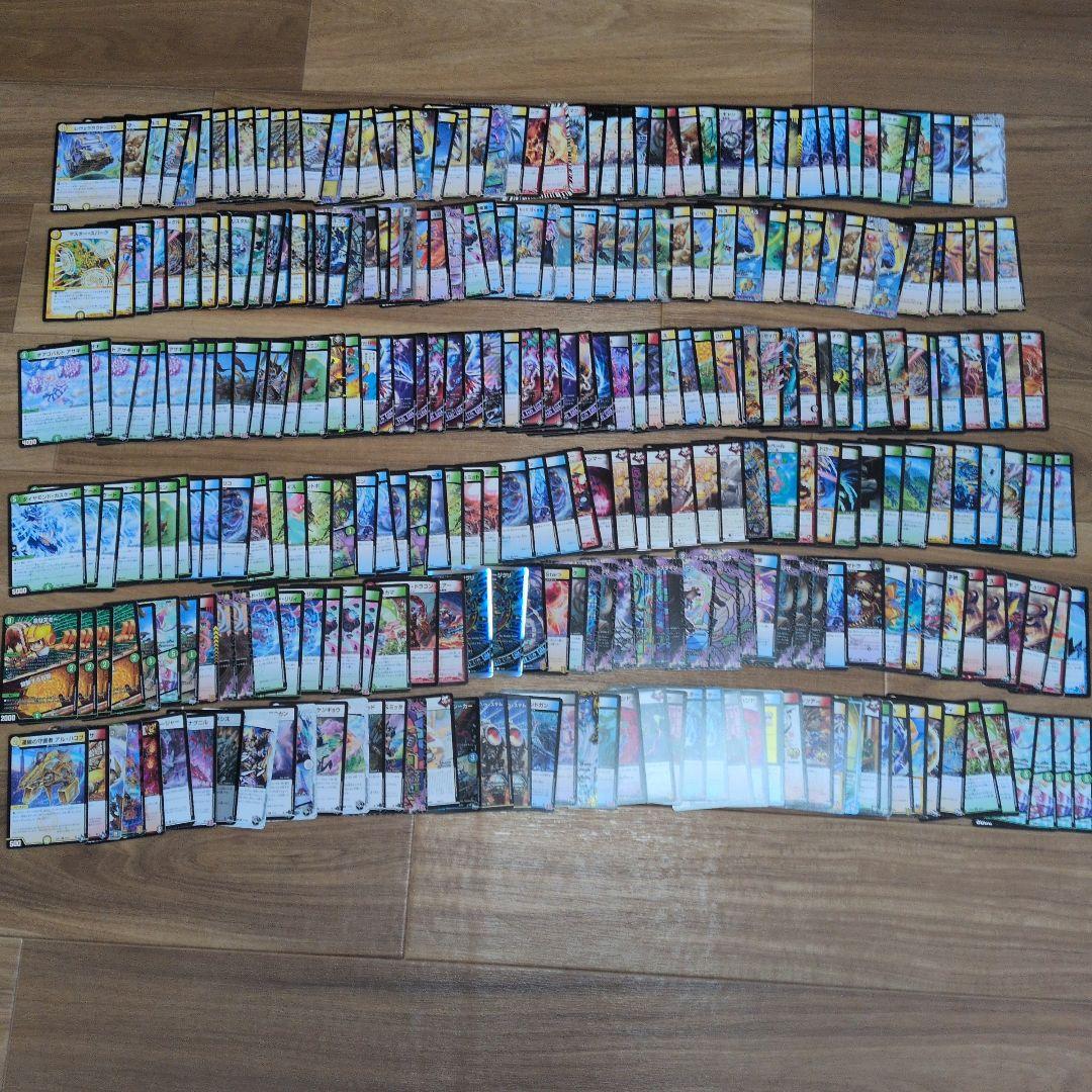 ケ*ジ様 デュエルマスターズ まとめ売り 引退品 チアスカーレットアカネ モモキ