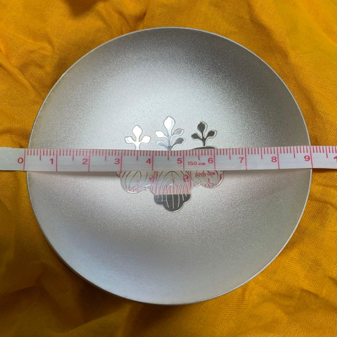 銀盃　純銀 花柄皿 木箱入り