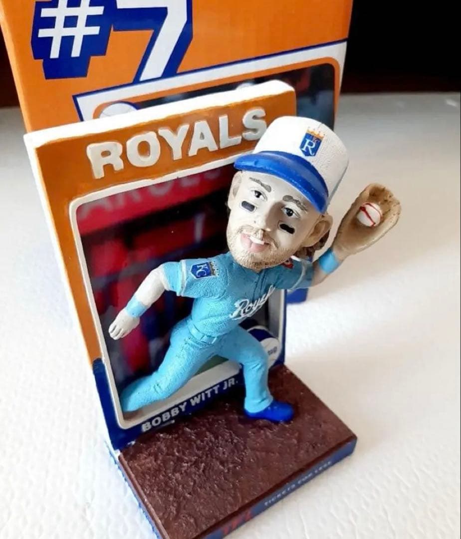 【新品】MLB ボブルヘッド　ボビー・ウィットJr. ロイヤルズ　球場配布
