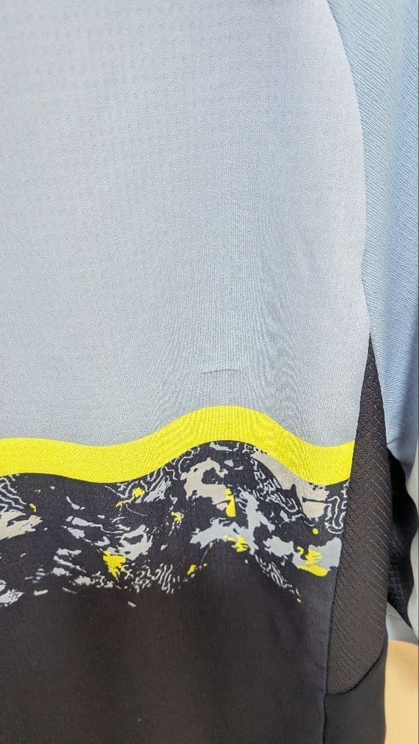 YONEX バドミントンシャツ