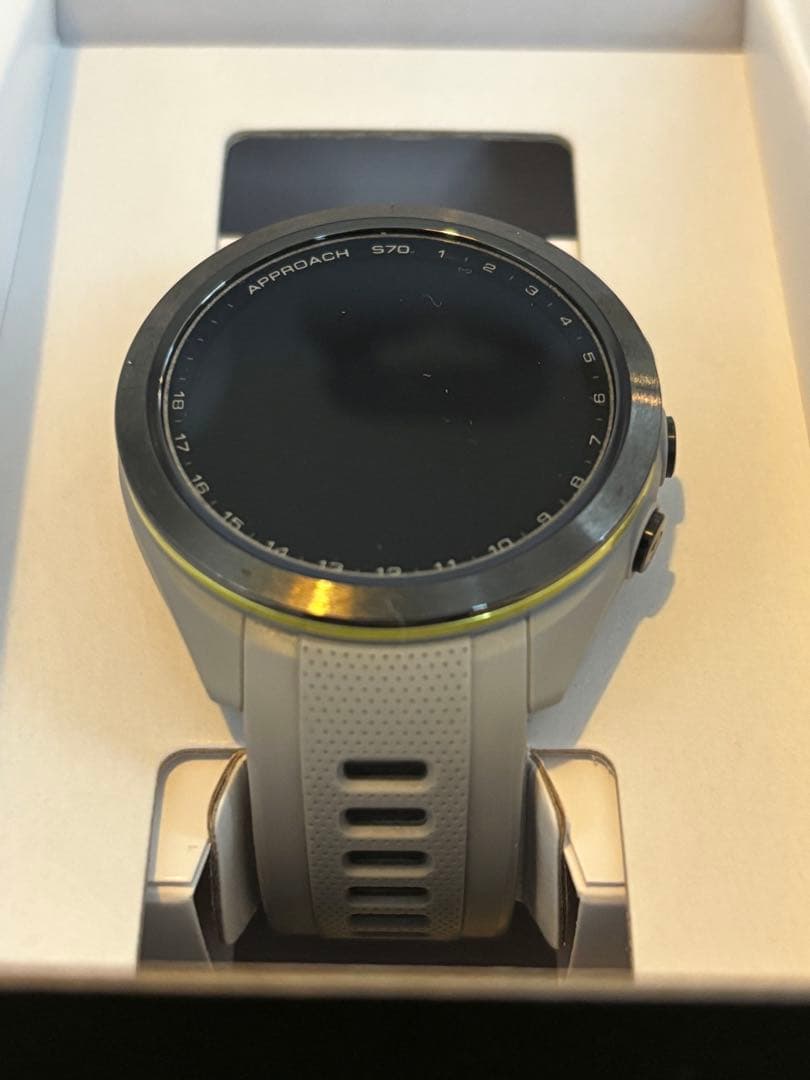 ラウンド用品・アクセサリー GARMIN S70 42mm