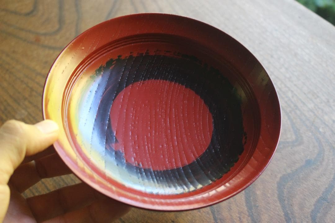 デッドストック！極上搔合朱漆に刷毛目黒漆円相文の美しい台付丸盆（検輪島塗菓子器